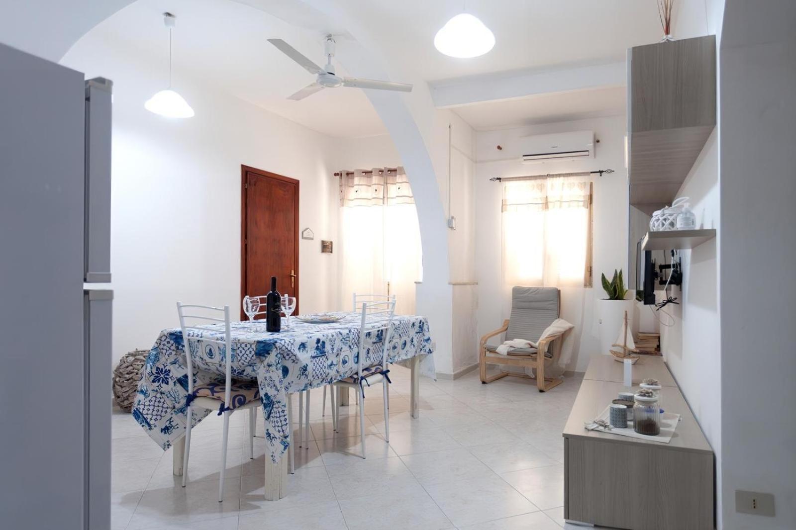 Confortevole Appartamentino Кастелламмаре-дель-Голфо Экстерьер фото