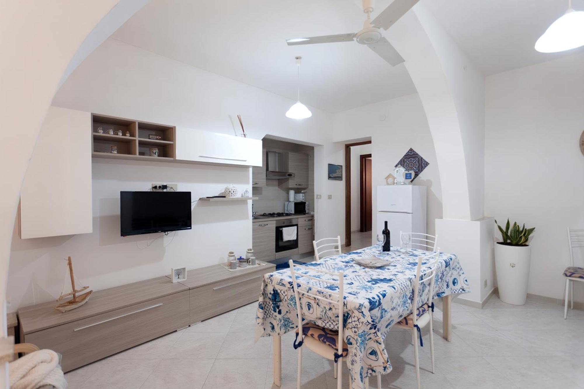 Confortevole Appartamentino Кастелламмаре-дель-Голфо Экстерьер фото